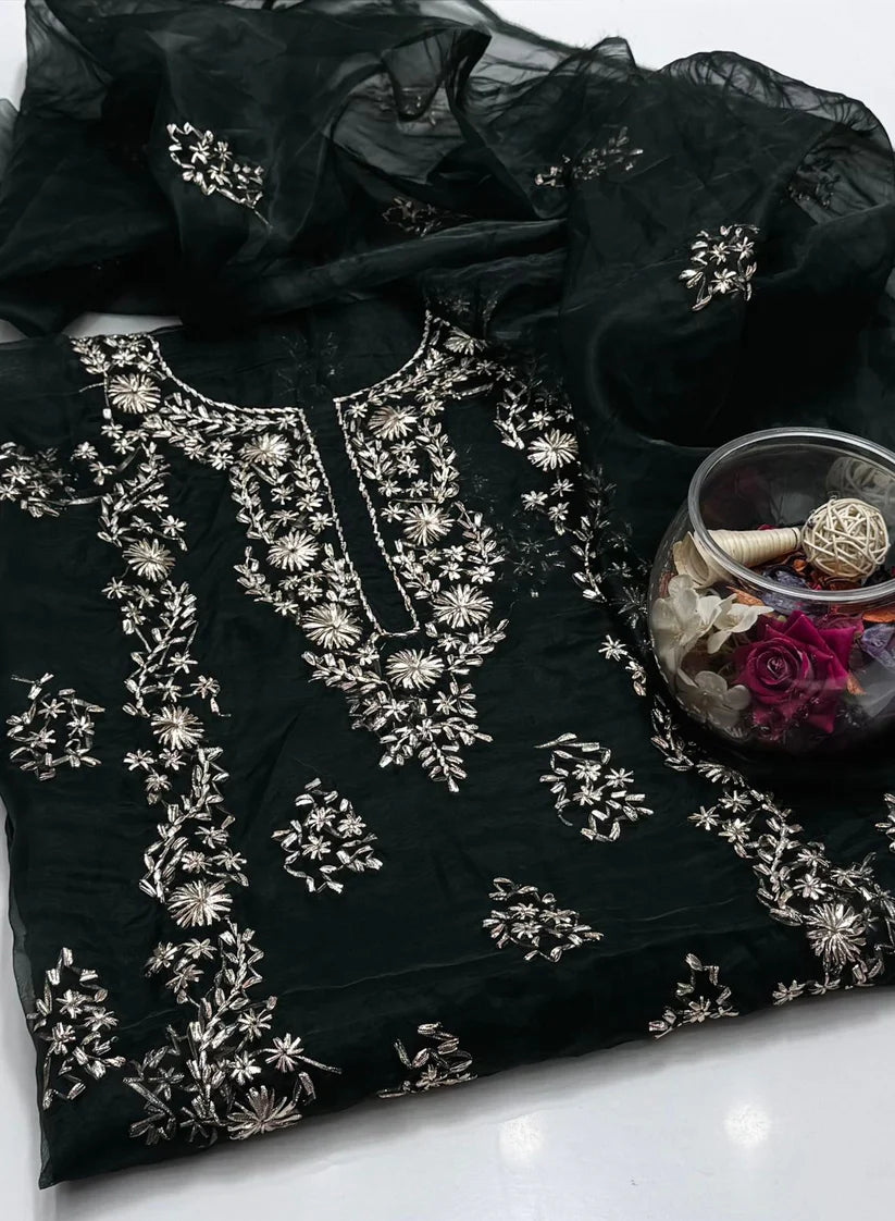 2 Pce organza Heavy LCD Gotta work